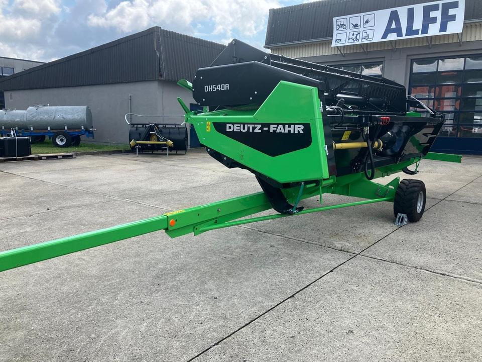 Deutz Fahr Schneidwerk DH540A inkl Schneidwerkwagen Mähdrescher - Skærebord til korn: billede 4 Deutz Fahr Schneidwerk DH540A inkl Schneidwerkwagen Mähdrescher - Skærebord til korn: billede 4