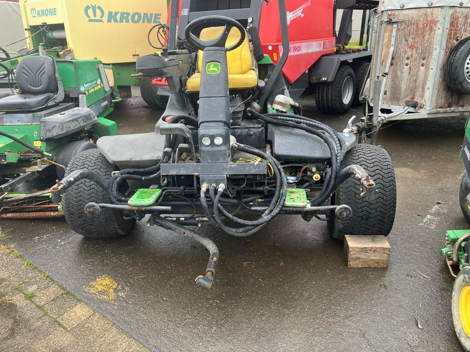 John Deere Spindelmäher, Großflächenmäher 2243, 2500A, 3235C - Plæneklipper: billede 5 John Deere Spindelmäher, Großflächenmäher 2243, 2500A, 3235C - Plæneklipper: billede 5