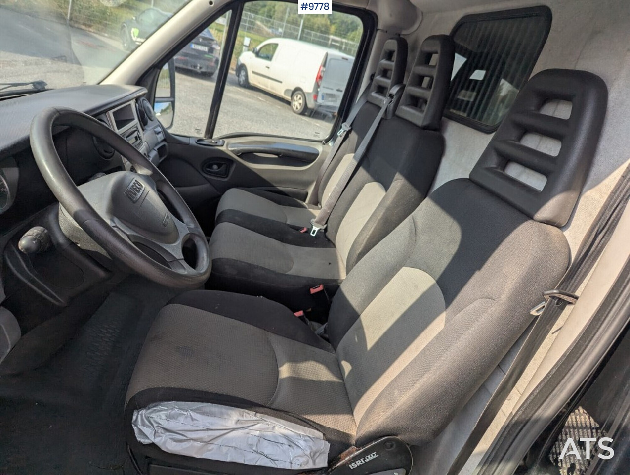 Box Truck Iveco Daily 29L12A V-300 - Varevogn: billede 5 Box Truck Iveco Daily 29L12A V-300 - Varevogn: billede 5