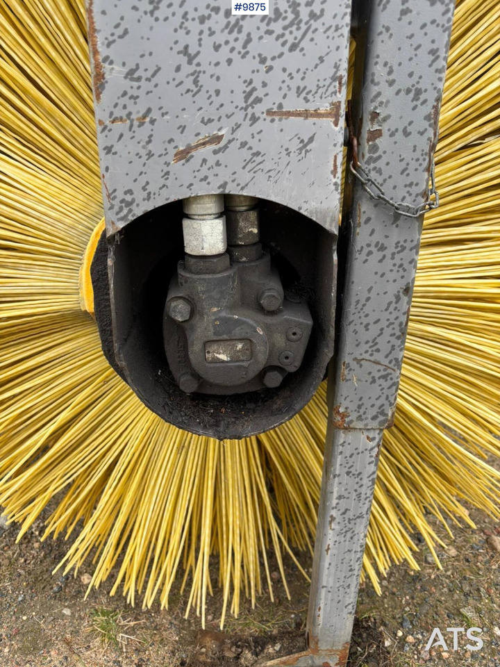 Holms Sweeper Large BM - Børste til fejemaskiner: billede 5 Holms Sweeper Large BM - Børste til fejemaskiner: billede 5