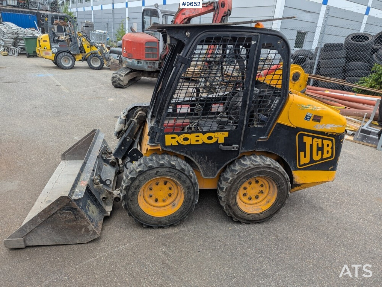 JCB Robot 160 tool carrier with grading bucket - Minilæsser: billede 1 JCB Robot 160 tool carrier with grading bucket - Minilæsser: billede 1