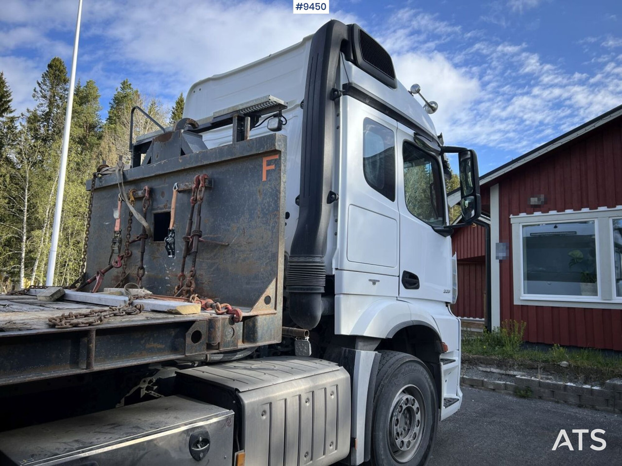 Leje en Mercedes Benz Arocs 3251 Tridem Hooklift, flatbed and concrete rotator Mercedes Benz Arocs 3251 Tridem Hooklift, flatbed and concrete rotator: billede 13 Leje en Mercedes Benz Arocs 3251 Tridem Hooklift, flatbed and concrete rotator Mercedes Benz Arocs 3251 Tridem Hooklift, flatbed and concrete rotator: billede 13