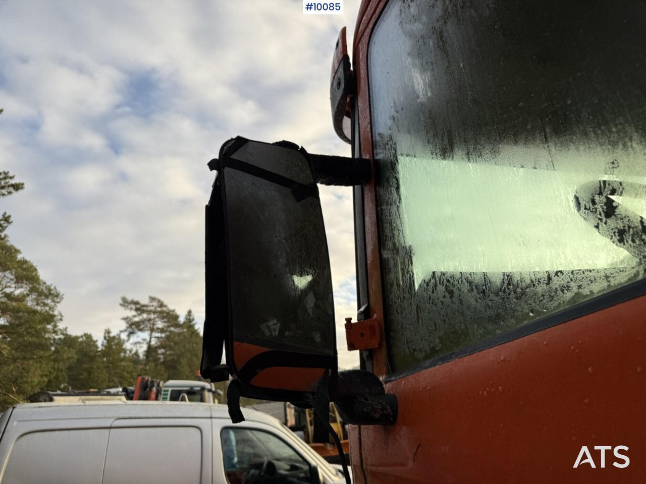 Lastbil kroghejs, Lastbil med kran Scania P94G 300 Crane truck with flatbed Rep. object: billede 12 Lastbil kroghejs, Lastbil med kran Scania P94G 300 Crane truck with flatbed Rep. object: billede 12