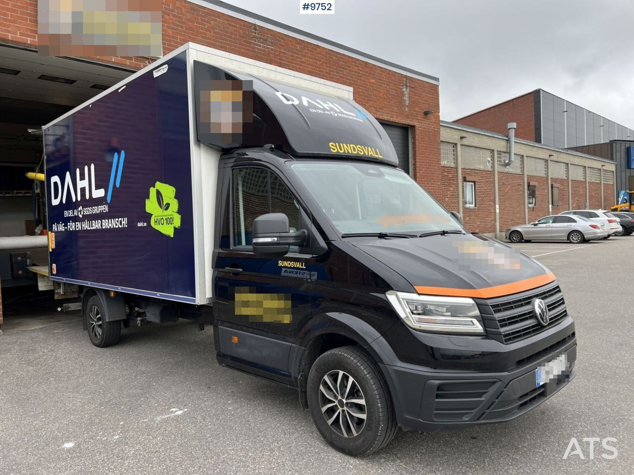 Volkswagen Crafter with tail lift - Varebil med kasse: billede 2 Volkswagen Crafter with tail lift - Varebil med kasse: billede 2