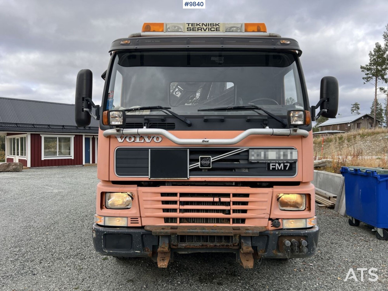 Volvo FM7 crane truck/tipper truck with Hiab 112 (video) - Tipvogn lastbil: billede 2 Volvo FM7 crane truck/tipper truck with Hiab 112 (video) - Tipvogn lastbil: billede 2