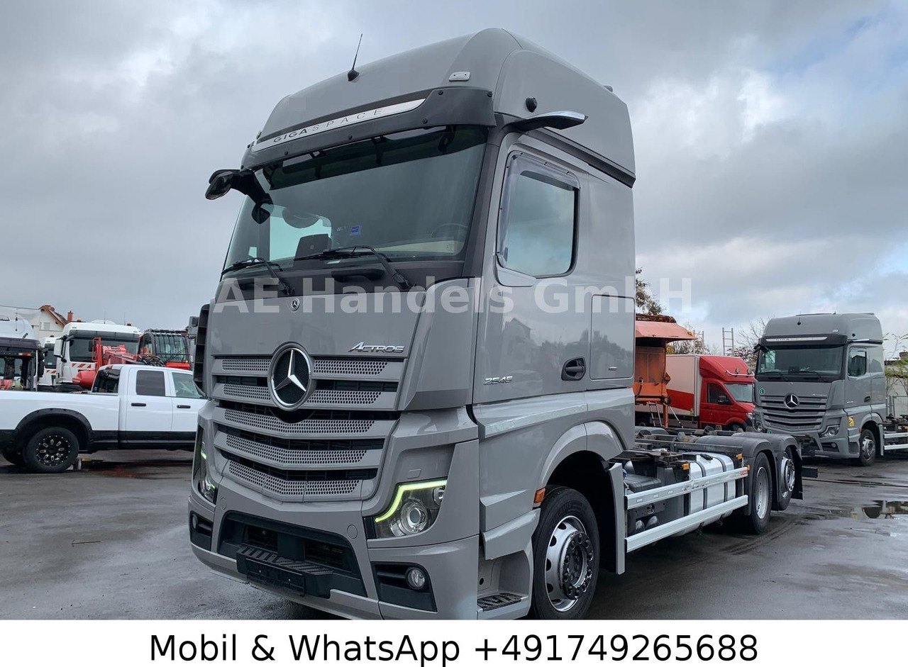 Mercedes-Benz Actros 5 2545 GigaSpace BDF *Retarder/Multi/AHK - Containerbil/ Veksellad lastbil: billede 1 Mercedes-Benz Actros 5 2545 GigaSpace BDF *Retarder/Multi/AHK - Containerbil/ Veksellad lastbil: billede 1