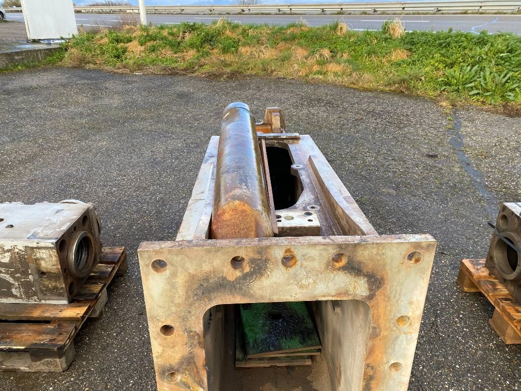 Hydraulisk hammer for Entreprenørmaskin Daemo B 650 a réparer: billede 34