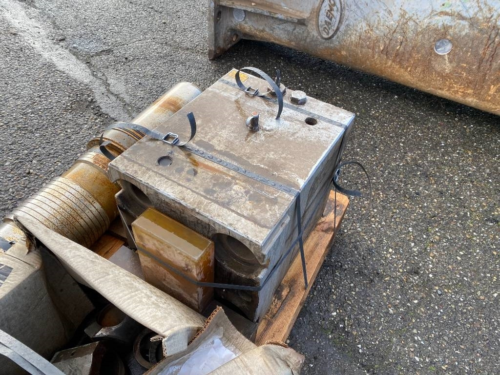 Hydraulisk hammer for Entreprenørmaskin Daemo B 650 a réparer: billede 30