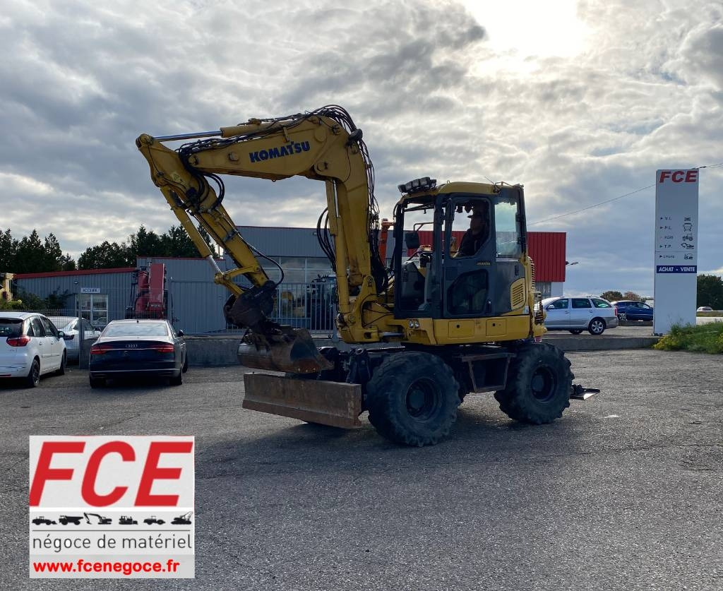 Komatsu PW 98MR-10 1er Main endommagée - Hjulgravemaskine: billede 1 Komatsu PW 98MR-10 1er Main endommagée - Hjulgravemaskine: billede 1