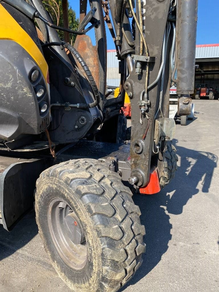 Hjulgravemaskine Mecalac 7 MWR Origine Française endommagée: billede 34 Hjulgravemaskine Mecalac 7 MWR Origine Française endommagée: billede 34