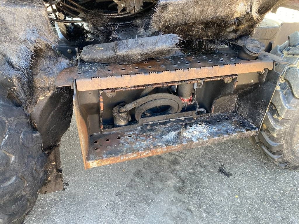 Hjulgravemaskine Mecalac 7 MWR Origine Française endommagée: billede 19 Hjulgravemaskine Mecalac 7 MWR Origine Française endommagée: billede 19