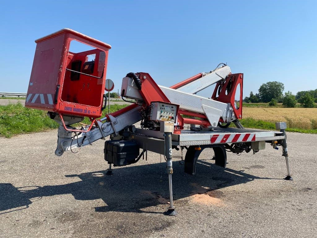 Multitel Nacelle Multitel MX 200 A réviser - Lastbil med mandskabslift: billede 4 Multitel Nacelle Multitel MX 200 A réviser - Lastbil med mandskabslift: billede 4