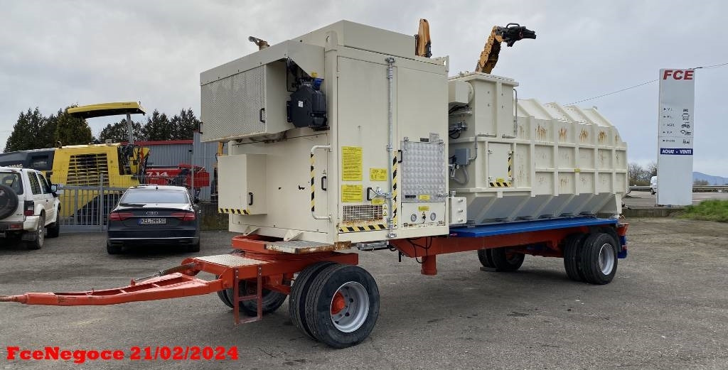 UNIVAC ASPIRATEUR MOBILE UNIVAC SC90DAV9AR-C - Utility/ Speciel maskine: billede 1 UNIVAC ASPIRATEUR MOBILE UNIVAC SC90DAV9AR-C - Utility/ Speciel maskine: billede 1