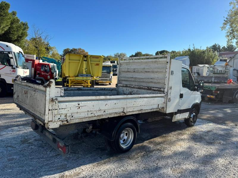 Iveco Daily 35C12 - Ladbil med tip: billede 4 Iveco Daily 35C12 - Ladbil med tip: billede 4