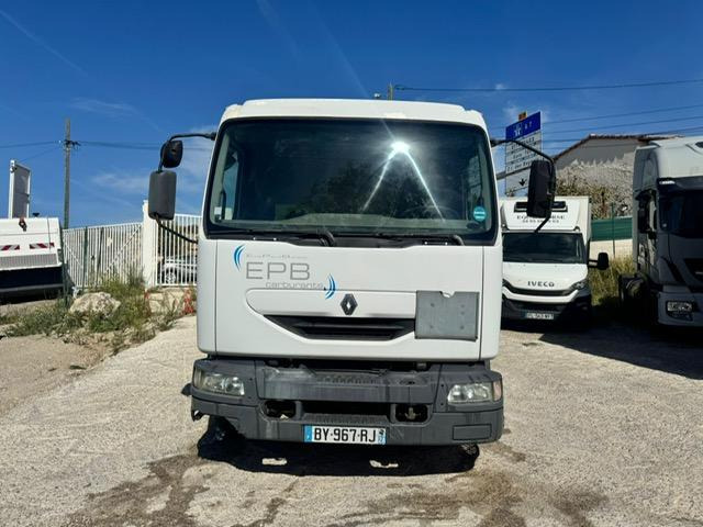 Renault MIDLUM 210 CITERNE MERCERON 11000 L 4 COMPARTIMENTS - Tankbil: billede 5 Renault MIDLUM 210 CITERNE MERCERON 11000 L 4 COMPARTIMENTS - Tankbil: billede 5