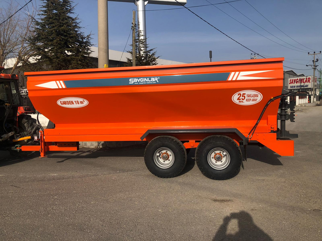 SAYGINLAR GARDEN 10 TON - Møgspreder: billede 1 SAYGINLAR GARDEN 10 TON - Møgspreder: billede 1