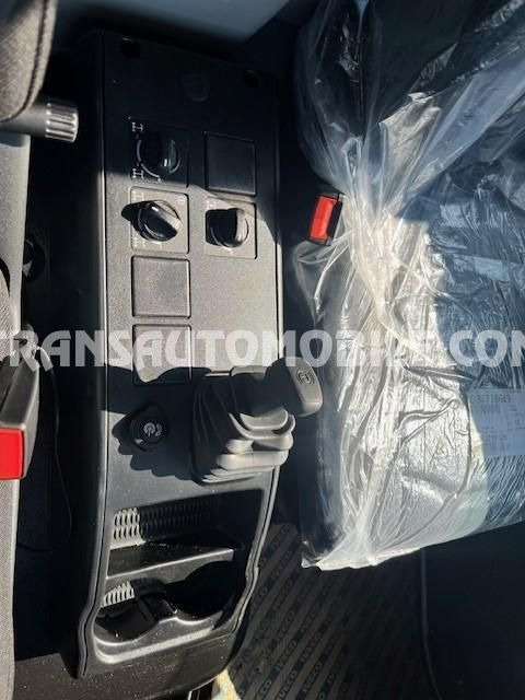 Ny Lastbil chassis Iveco Eurocargo ML150E24WS 5.9L TURBO DIESEL 4x4 EURO3 CHASSIS CAB - EXPORT OUT EU: billede 13 Ny Lastbil chassis Iveco Eurocargo ML150E24WS 5.9L TURBO DIESEL 4x4 EURO3 CHASSIS CAB - EXPORT OUT EU: billede 13