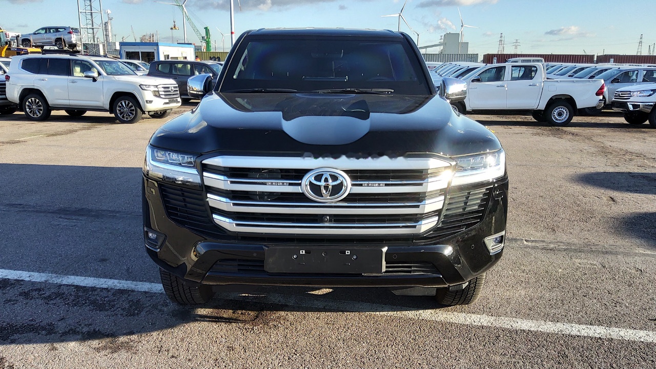 Toyota Land Cruiser 300 V6 VX 7 SEATERS / PLACES 3.5L Petrol Automatic VXVHO - SUV: billede 2 Toyota Land Cruiser 300 V6 VX 7 SEATERS / PLACES 3.5L Petrol Automatic VXVHO - SUV: billede 2