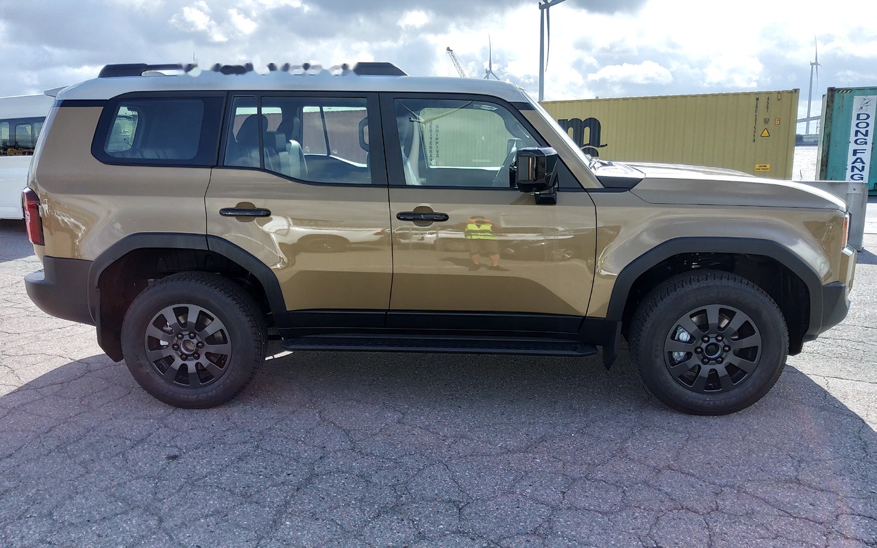 Toyota Land Cruiser Prado 250 VX ae68 first edition 2.4L Petrol Turbo Automatic NEW MODEL - SUV: billede 4 Toyota Land Cruiser Prado 250 VX ae68 first edition 2.4L Petrol Turbo Automatic NEW MODEL - SUV: billede 4