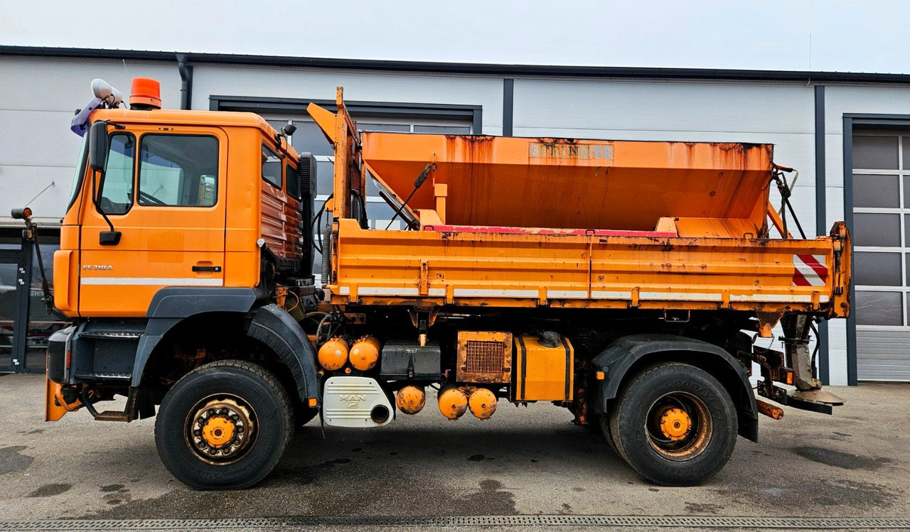 MAN FE 19.310 4x4 BL Winterdienst Band Streuer - Tipvogn lastbil: billede 2 MAN FE 19.310 4x4 BL Winterdienst Band Streuer - Tipvogn lastbil: billede 2