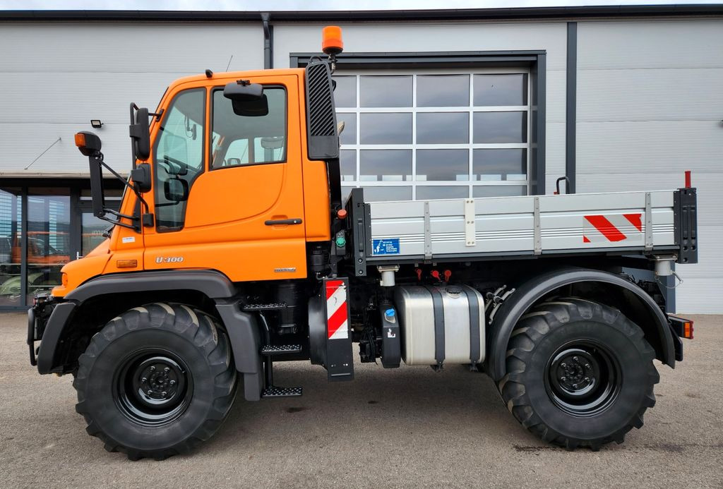 Unimog U300 Agrar Euro5 Hydrostat Variopilot Unimog U300 Agrar Euro5 Hydrostat Variopilot - Tipvogn lastbil: billede 2 Unimog U300 Agrar Euro5 Hydrostat Variopilot Unimog U300 Agrar Euro5 Hydrostat Variopilot - Tipvogn lastbil: billede 2
