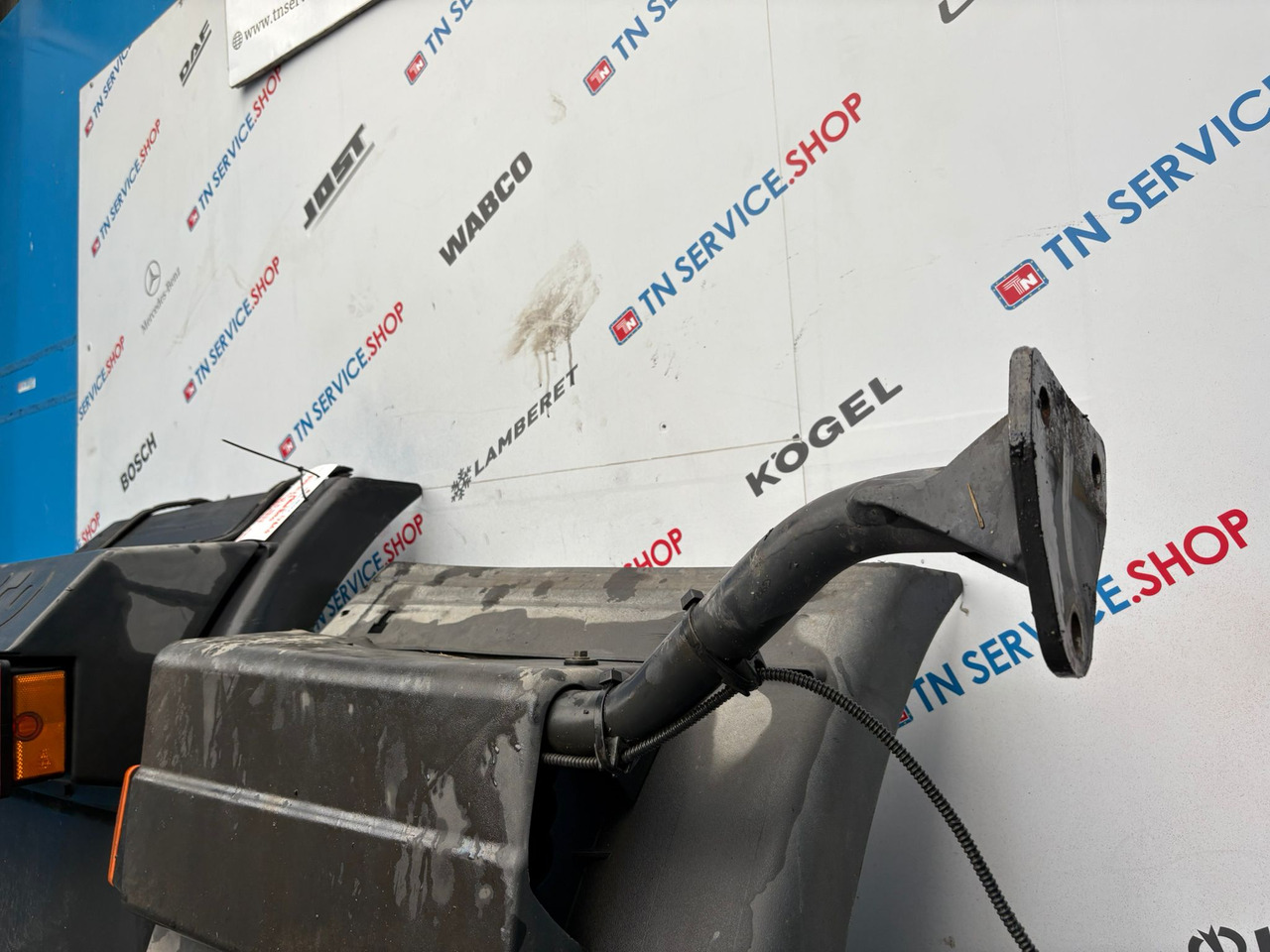 Paraurti posteriore Iveco - Kofanger for Lastbil: billede 4 Paraurti posteriore Iveco - Kofanger for Lastbil: billede 4