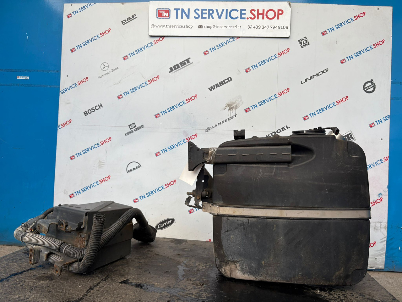 Serbatoio Adblue Iveco - AdBlue tank for Varebil: billede 4 Serbatoio Adblue Iveco - AdBlue tank for Varebil: billede 4