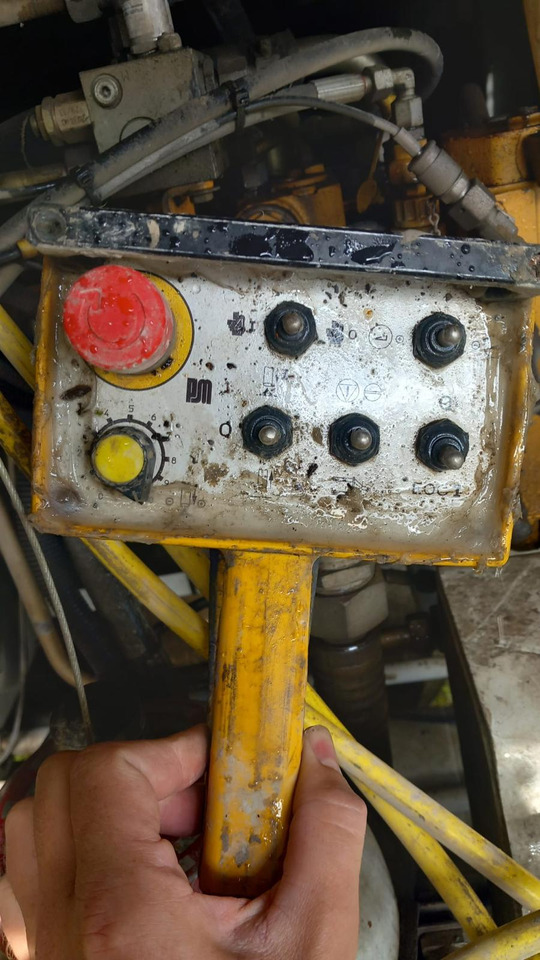 Putzmeister 2109 - Stationær betonpumpe: billede 4 Putzmeister 2109 - Stationær betonpumpe: billede 4