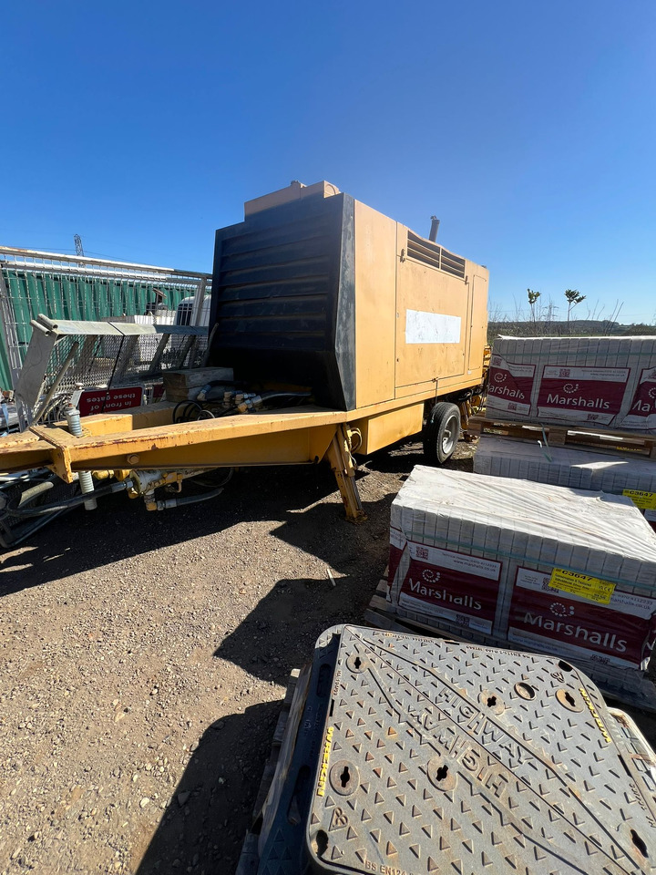 SCHWING STETTER BP 3500 - Stationær betonpumpe: billede 1 SCHWING STETTER BP 3500 - Stationær betonpumpe: billede 1