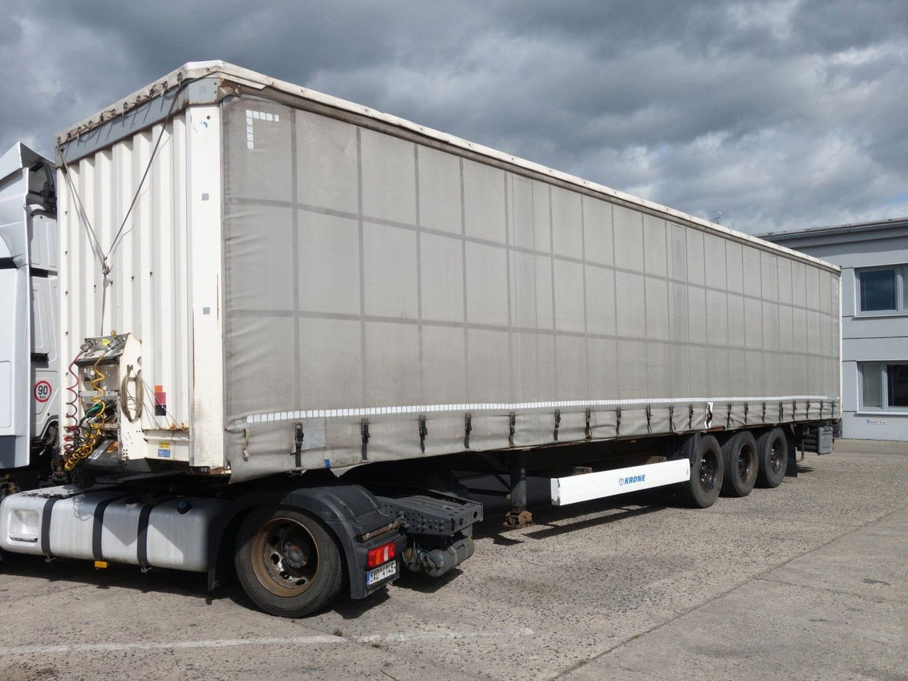 Krone SD Standard, Liftachse - Gardintrailer: billede 2 Krone SD Standard, Liftachse - Gardintrailer: billede 2