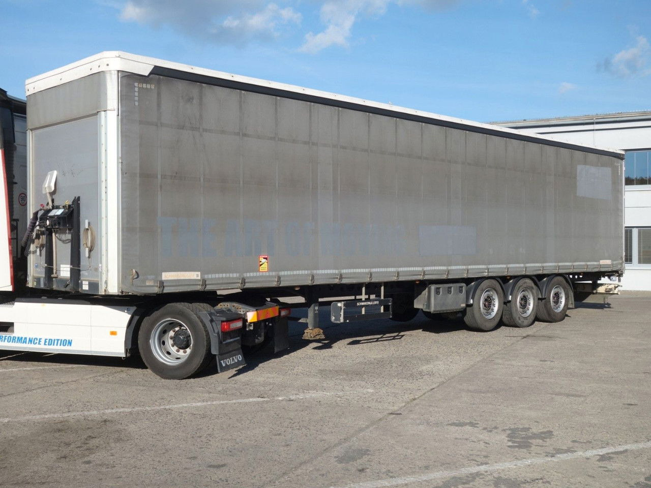 Schwarzmüller SPA 3/E Standard, Liftachse, SAF Achsen SPA 3/E Standard, Liftachse, SAF Achsen - Gardintrailer: billede 2 Schwarzmüller SPA 3/E Standard, Liftachse, SAF Achsen SPA 3/E Standard, Liftachse, SAF Achsen - Gardintrailer: billede 2