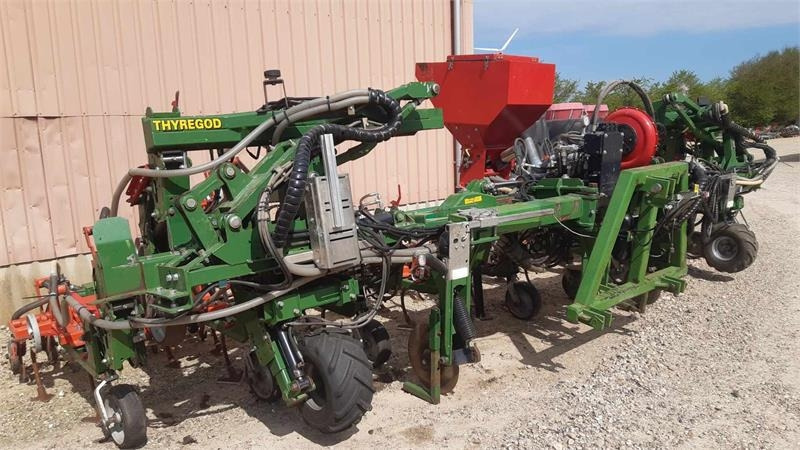 Thyregod TRV 12 - Maskine til jordbearbejdning: billede 2 Thyregod TRV 12 - Maskine til jordbearbejdning: billede 2