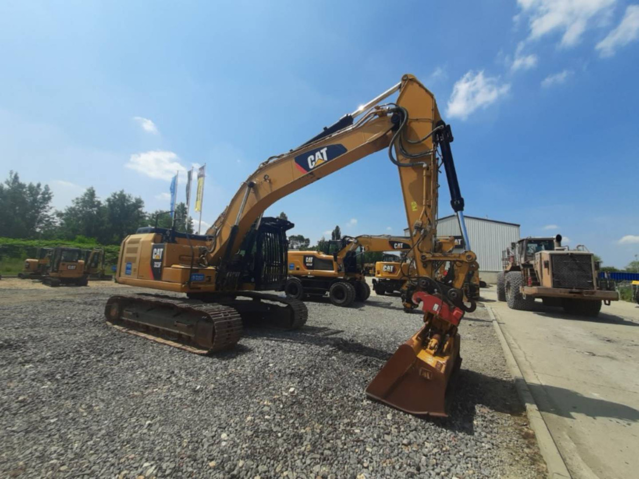CAT 323FL - Bæltegravemaskine: billede 2 CAT 323FL - Bæltegravemaskine: billede 2