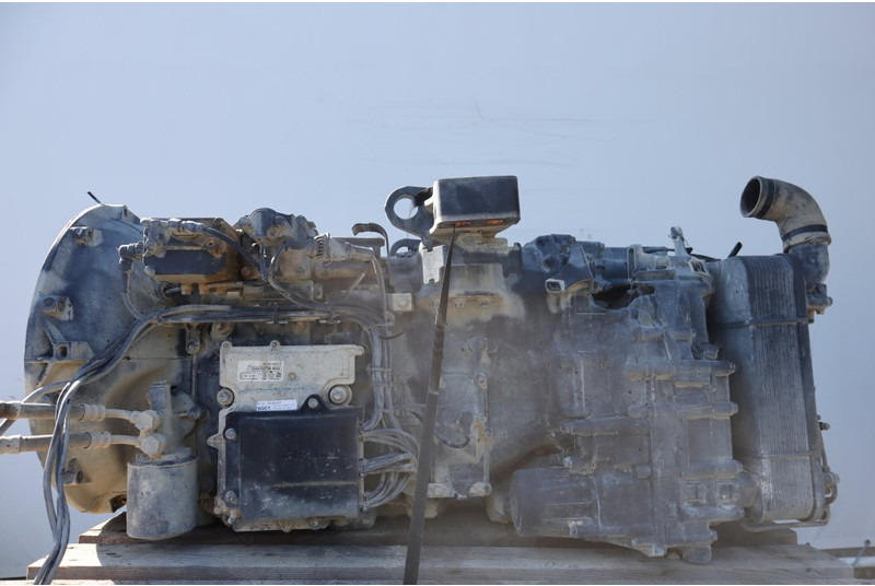 MAN 12 + 2GZ 2700DD+RET 81.32004-518 - Gearkasse for Lastbil: billede 1 MAN 12 + 2GZ 2700DD+RET 81.32004-518 - Gearkasse for Lastbil: billede 1