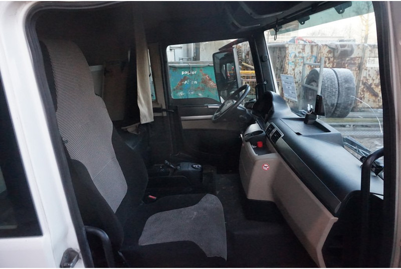 Førerhus og interiør for Lastbil MAN F99L39 TGS: billede 6 Førerhus og interiør for Lastbil MAN F99L39 TGS: billede 6