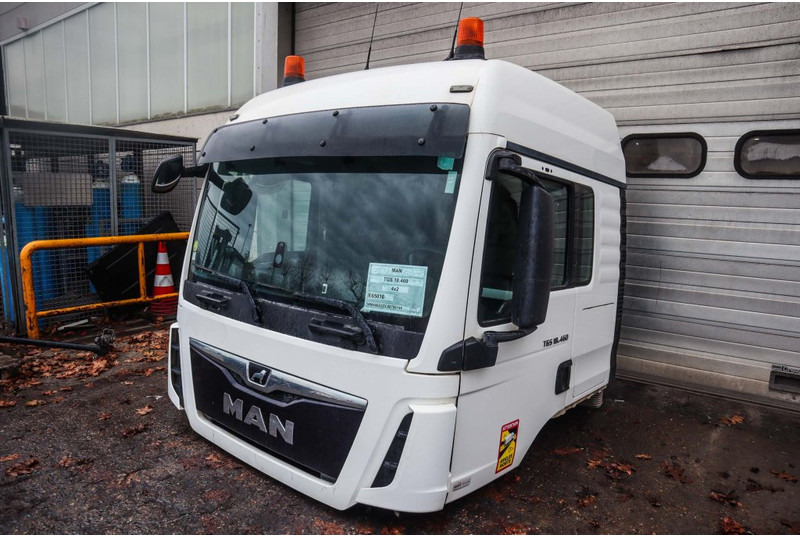 MAN F99L39 TGS EURO6 81.60000-7915 - Førerhus og interiør for Lastbil: billede 3 MAN F99L39 TGS EURO6 81.60000-7915 - Førerhus og interiør for Lastbil: billede 3