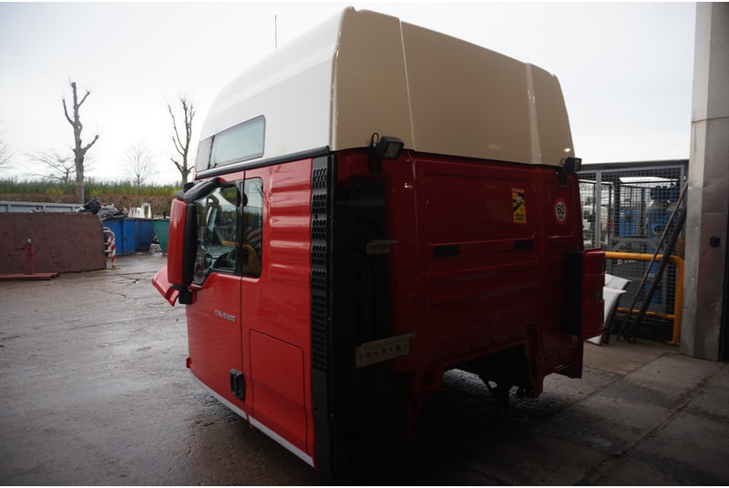 MAN F99L41 TGX XXL EURO6 81.60000-7925 - Førerhus og interiør for Lastbil: billede 4 MAN F99L41 TGX XXL EURO6 81.60000-7925 - Førerhus og interiør for Lastbil: billede 4