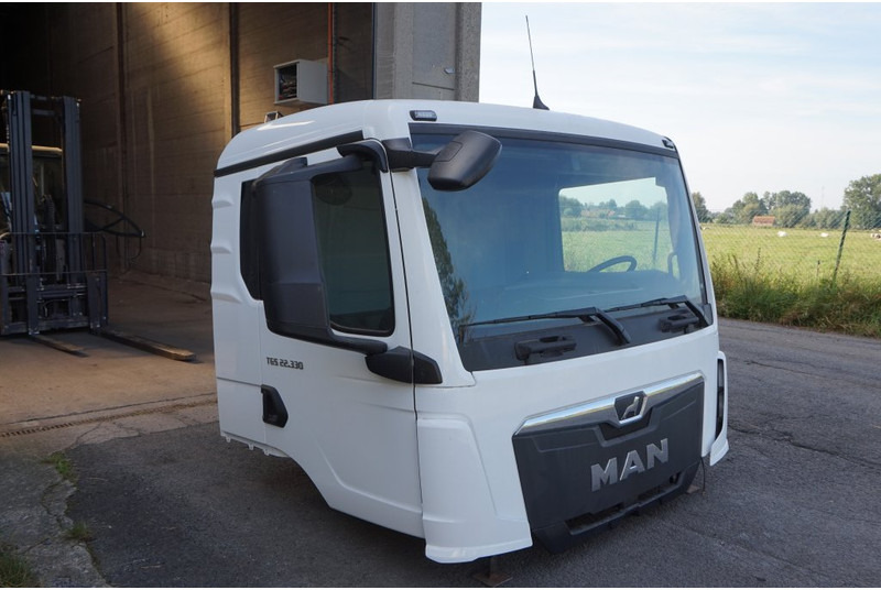 MAN TG3 NN CABINE NEW 81.60001.6003 - Førerhus og interiør for Lastbil: billede 2 MAN TG3 NN CABINE NEW 81.60001.6003 - Førerhus og interiør for Lastbil: billede 2