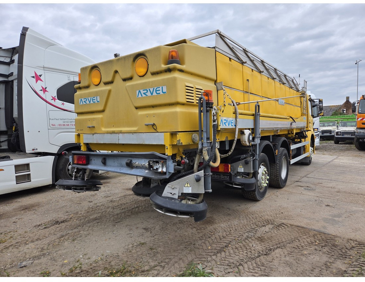 MERCEDES AXOR 2533 6X2 CHASSIS LOW MILEAGE - Lastbil chassis, Snerydningsmaskine: billede 3 MERCEDES AXOR 2533 6X2 CHASSIS LOW MILEAGE - Lastbil chassis, Snerydningsmaskine: billede 3