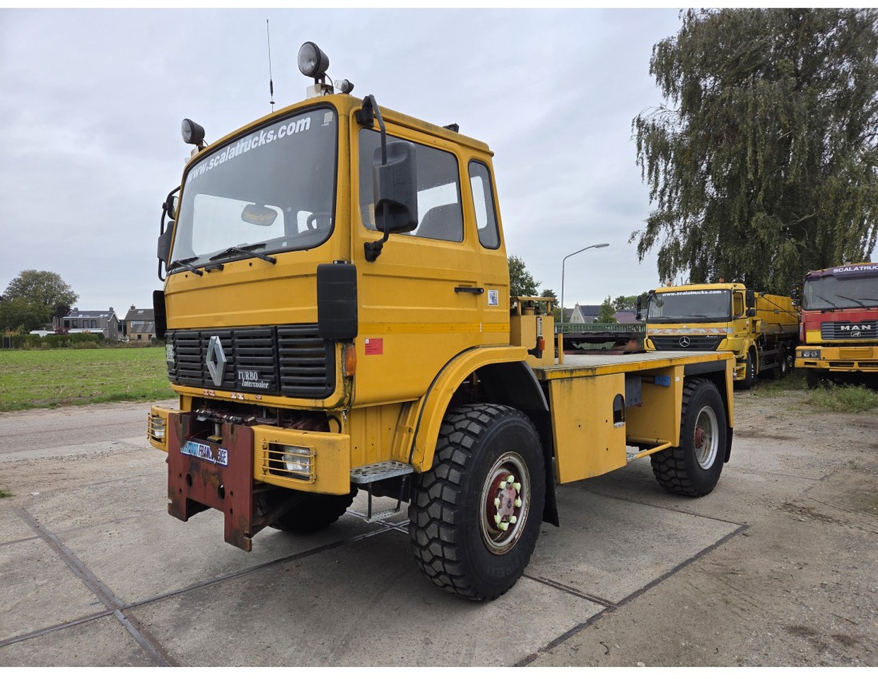 RENAULT M170 4x4 TRACTOR UNIT FULL SPRING SUSPENSION VERY LOW MILEAGE - Trækker: billede 1 RENAULT M170 4x4 TRACTOR UNIT FULL SPRING SUSPENSION VERY LOW MILEAGE - Trækker: billede 1