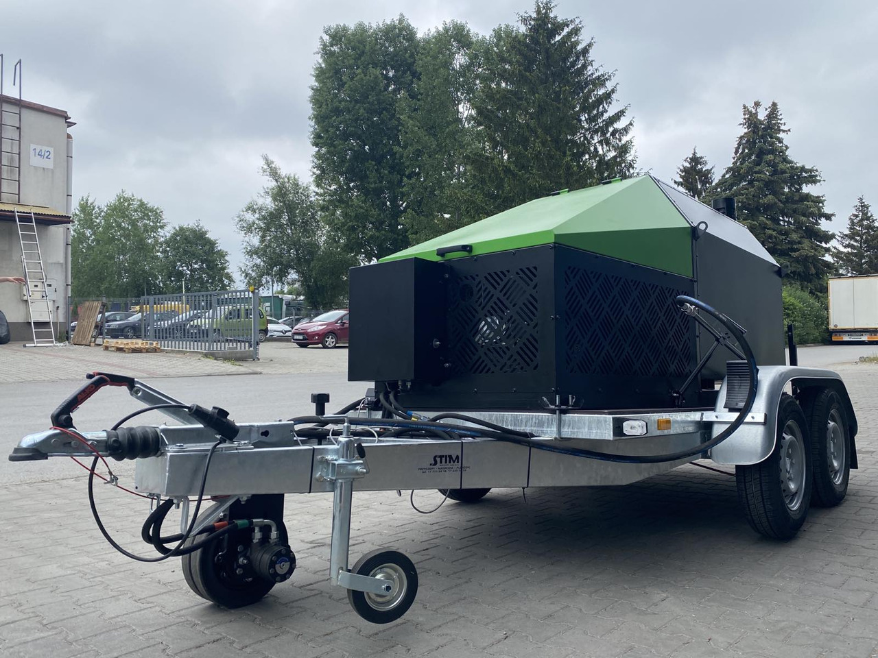 TICAB SelfPropelled Bitumen Emulsion Sprayer,1000L,Manufacturer - Emulsionssprøjte: billede 3 TICAB SelfPropelled Bitumen Emulsion Sprayer,1000L,Manufacturer - Emulsionssprøjte: billede 3