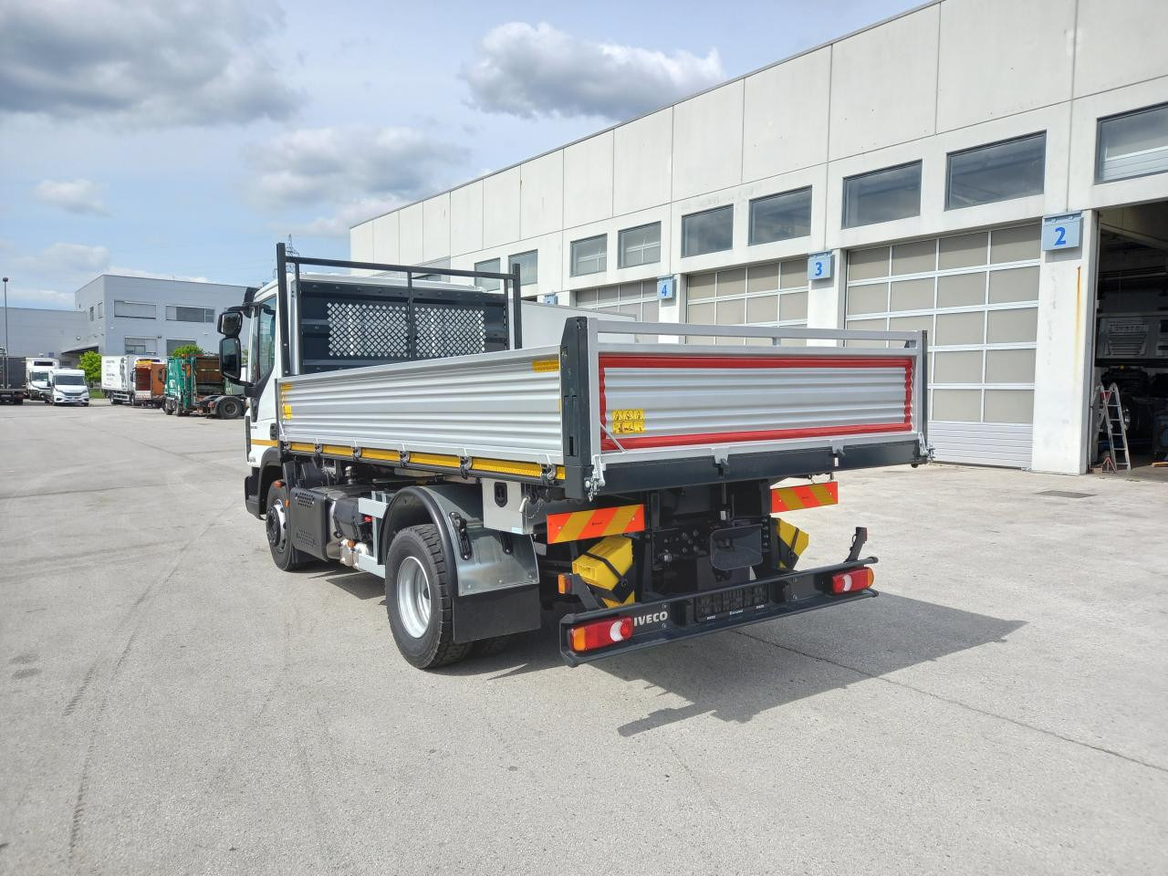 IVECO Eurocargo ML120EL25 - Ladbil med tip: billede 3 IVECO Eurocargo ML120EL25 - Ladbil med tip: billede 3