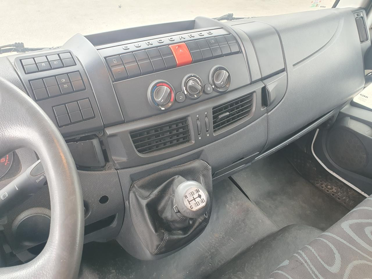 IVECO Eurocargo ML150E28/FP - Lastbil med presenning: billede 2 IVECO Eurocargo ML150E28/FP - Lastbil med presenning: billede 2