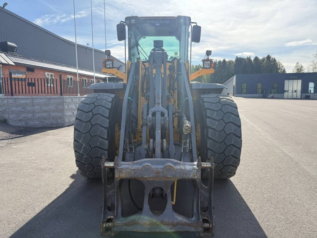 Volvo L 120 F - Gummihjulslæsser: billede 5 Volvo L 120 F - Gummihjulslæsser: billede 5