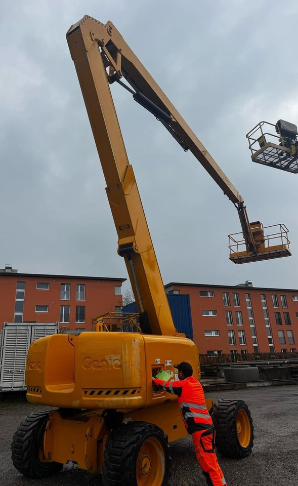 Genie Z-80/60, 24.4meter height - Lastbil med mandskabslift: billede 3 Genie Z-80/60, 24.4meter height - Lastbil med mandskabslift: billede 3