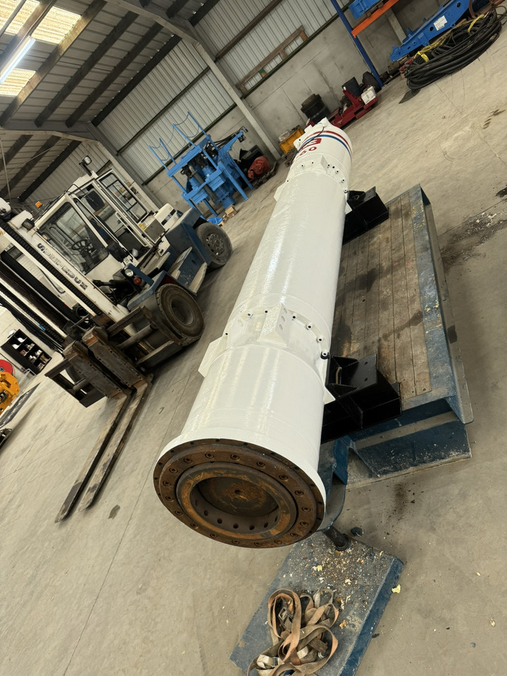 IHC Hydrohammer S-60 - Rambuk: billede 4 IHC Hydrohammer S-60 - Rambuk: billede 4