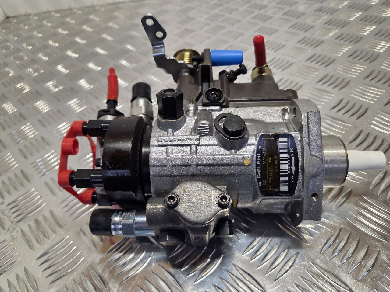 Fuel Injection Pump 55kw JCB 320/06950 Delphi 9323A242H - Motor og reservedele for Entreprenørmaskin: billede 1 Fuel Injection Pump 55kw JCB 320/06950 Delphi 9323A242H - Motor og reservedele for Entreprenørmaskin: billede 1