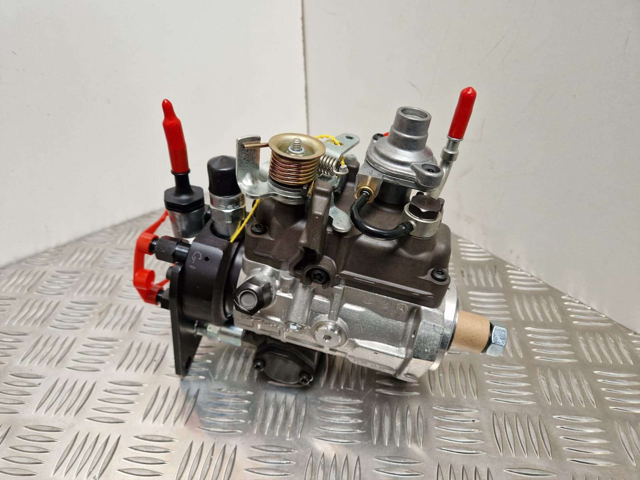 JCB Delphi injection pump 17/925300 - Motor og reservedele for Entreprenørmaskin: billede 3 JCB Delphi injection pump 17/925300 - Motor og reservedele for Entreprenørmaskin: billede 3