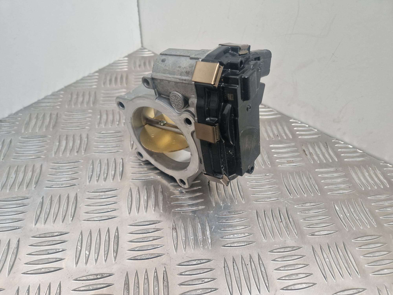 JCB hitachi throttle 320/05645 RMA72-800 - Motor og reservedele for Entreprenørmaskin: billede 1 JCB hitachi throttle 320/05645 RMA72-800 - Motor og reservedele for Entreprenørmaskin: billede 1