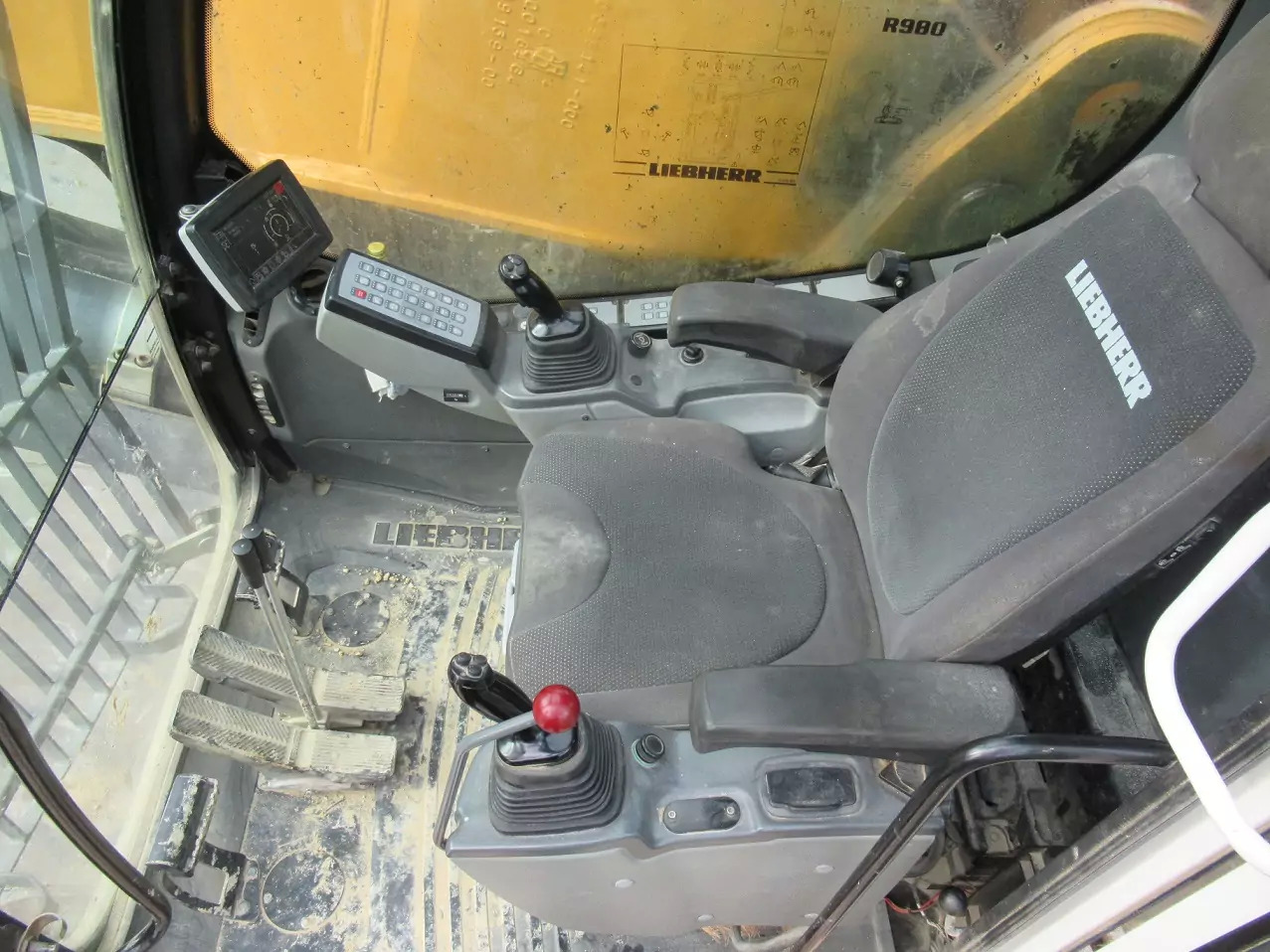 2014 Liebherr R 980 SME - Bæltegravemaskine: billede 4 2014 Liebherr R 980 SME - Bæltegravemaskine: billede 4